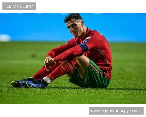 足球明星5号现役球员的辉煌成就与未来展望分析