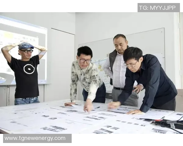 通过信息线索揭示足球明星的真实身份挑战你的足球知识与直觉 通过信息线索揭示足球明星的真实身份挑战你的足球知识与直觉